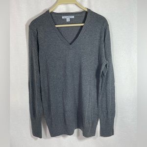 Women’s V Neck Sweater